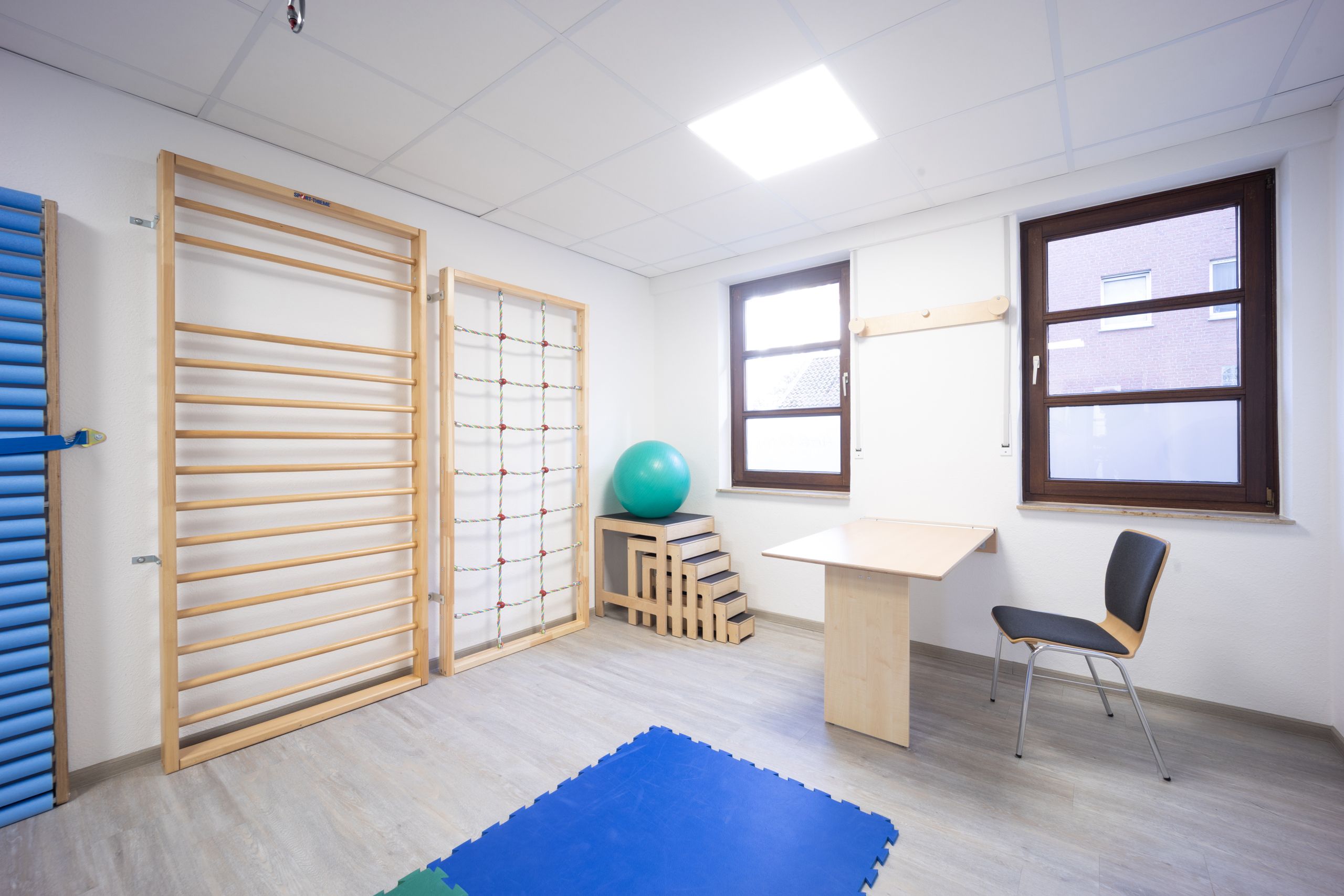 Großer Turn- und Bewegungsraum (03)